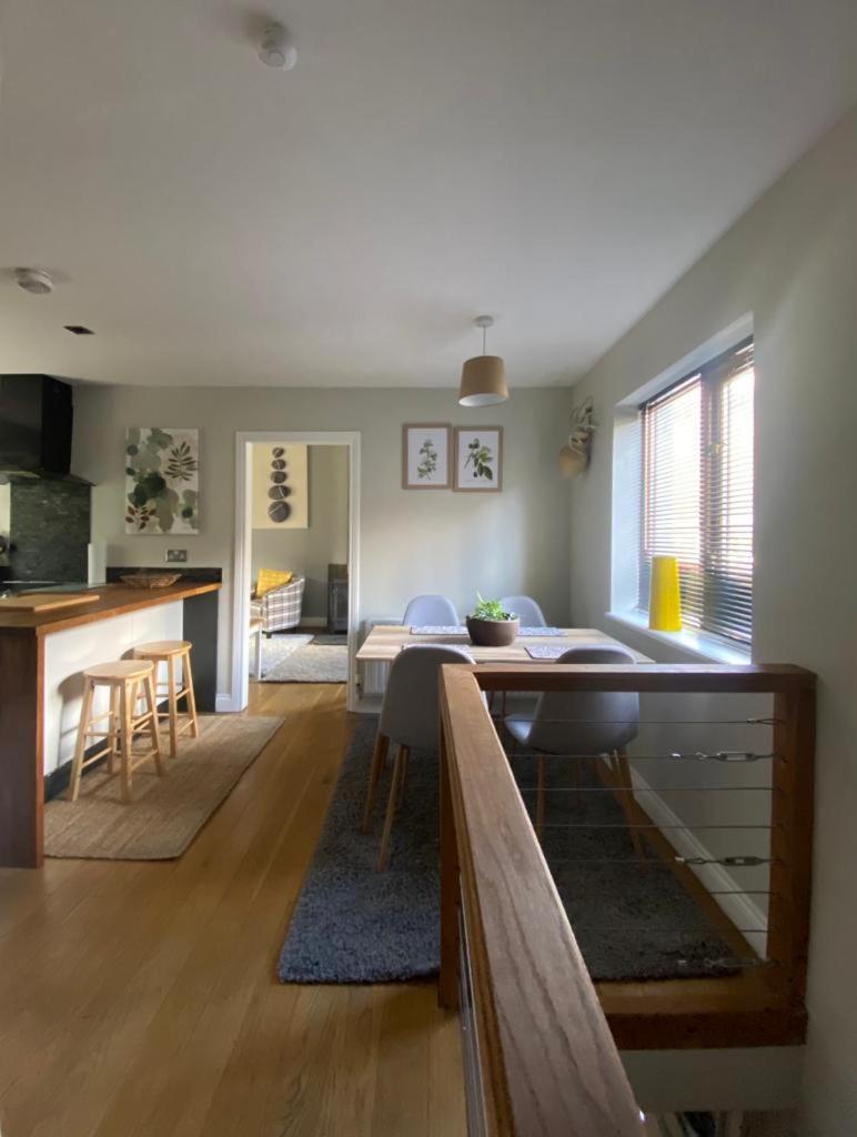 Eakie House Apartments - キンロックリーバン エクステリア 写真